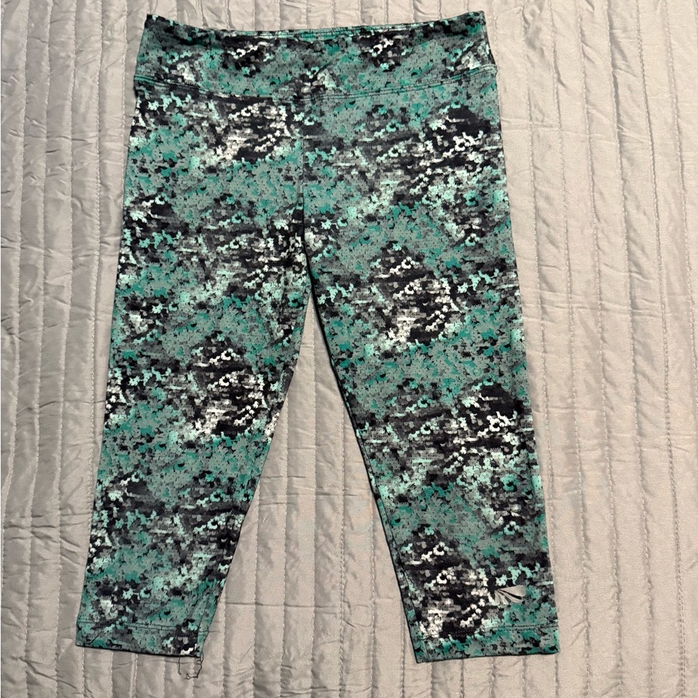 Girls Green and Black Patterned Leggings